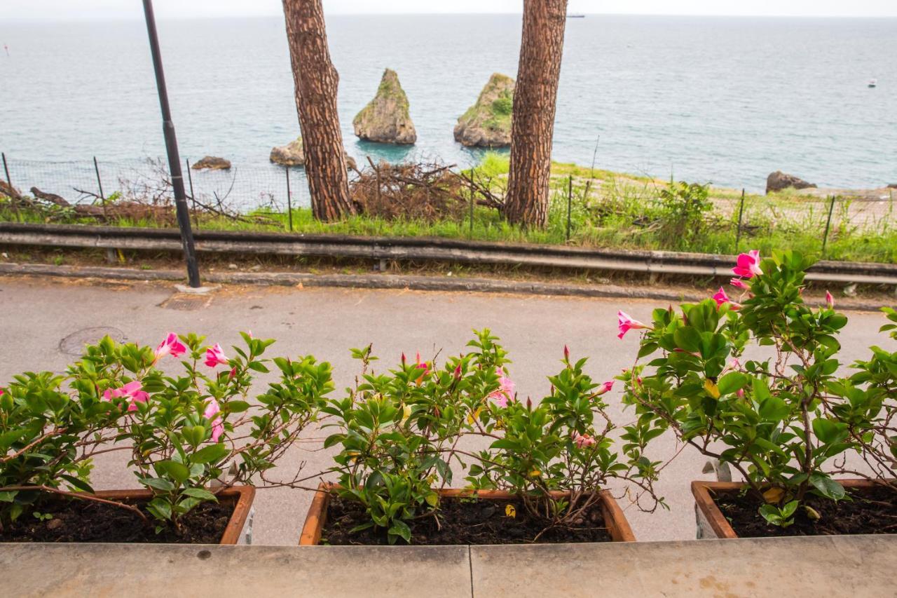 Luxurious Apartment By The Sea Vietri Exterior foto